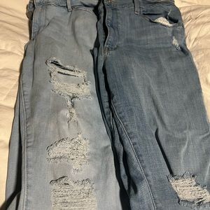 2 pair Levi’s women’s jeans size 33